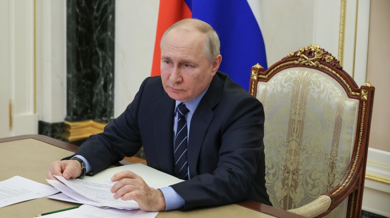 Путин заявил, что банки подключатся к  созданию ж/д магистралей