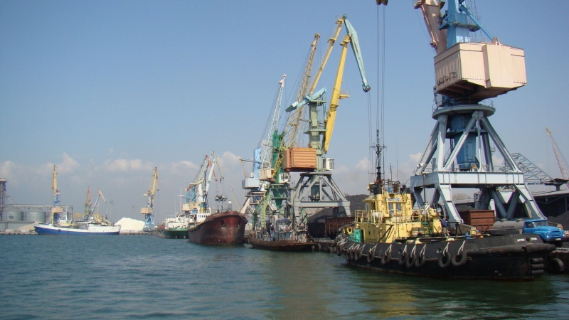 В Запорожской области хотят увеличить грузооборот Бердянского порта