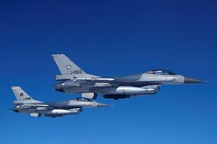 Дания поставит Украине самолеты F-16