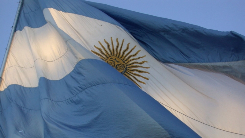 Аргентина приостановила экспорт говядины