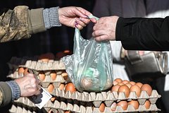 Россиянам пообещали рост цен на молоко и яйца