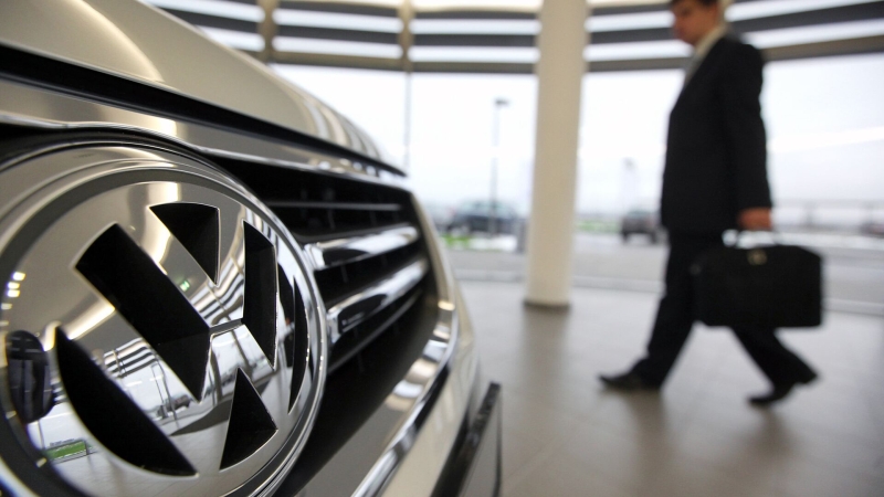 Мантуров: выпуск авто на бывшем заводе Mercedes может начаться в 2024 году